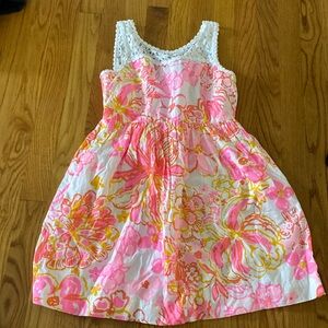 Lil girls Lilly Pulitzer dress size 12. Excellent condition